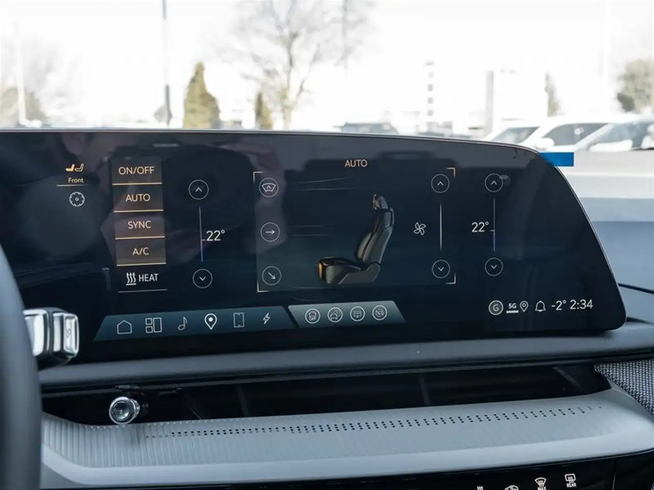 Cadillac Optiq снимка Cadillac Optiq