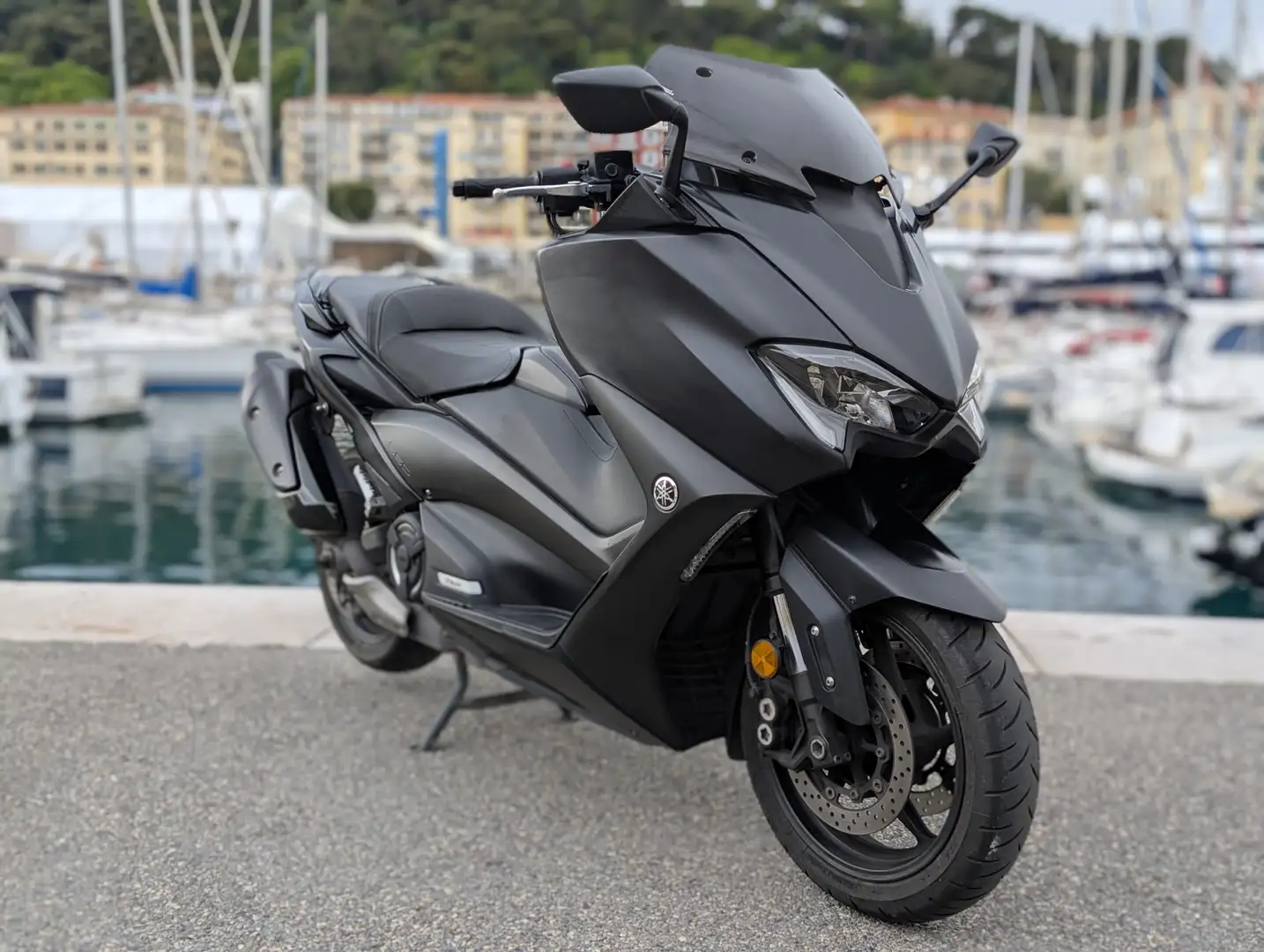 Yamaha TMAX 560 Black - 1