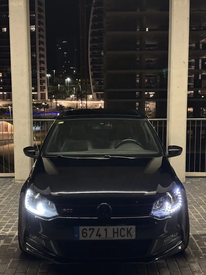 Volkswagen Polo GTI 1.4TSI DSG - 2