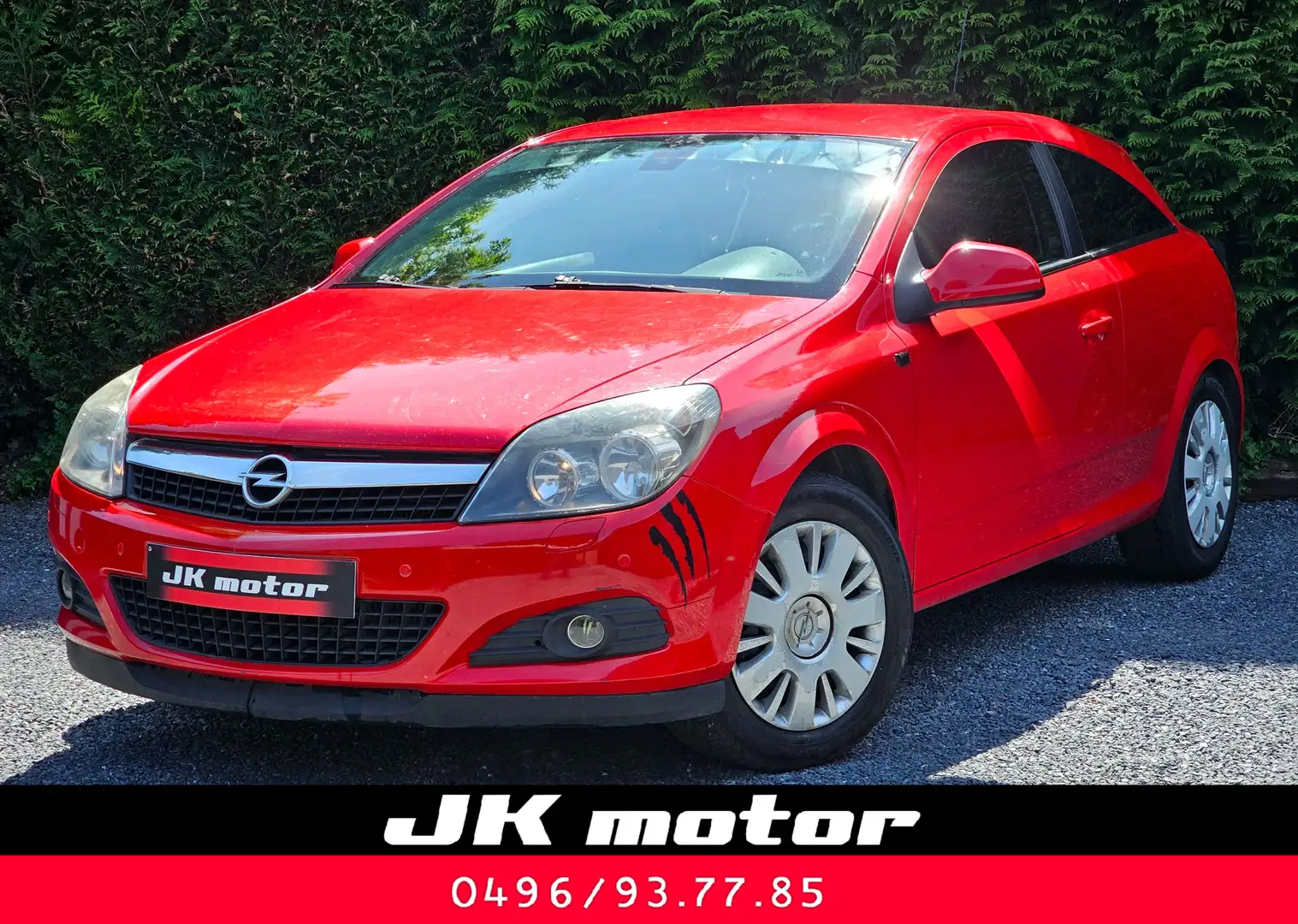 Opel Astra GTC 1.3 CDTi Rouge - 1
