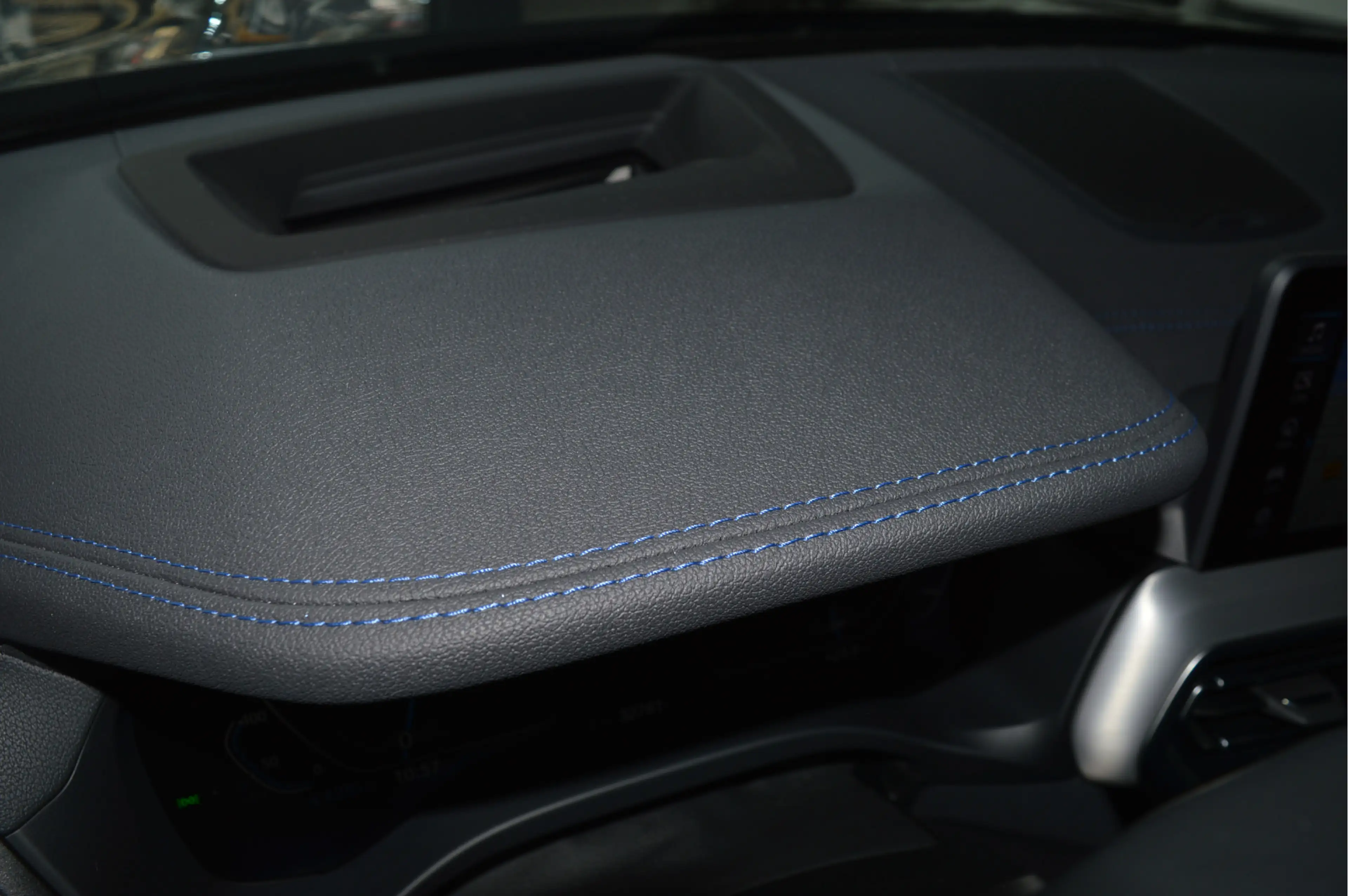 BMW iX3 High Exe M-Sportedition | Trekhaak | Stuurwiel Ver — photo 25