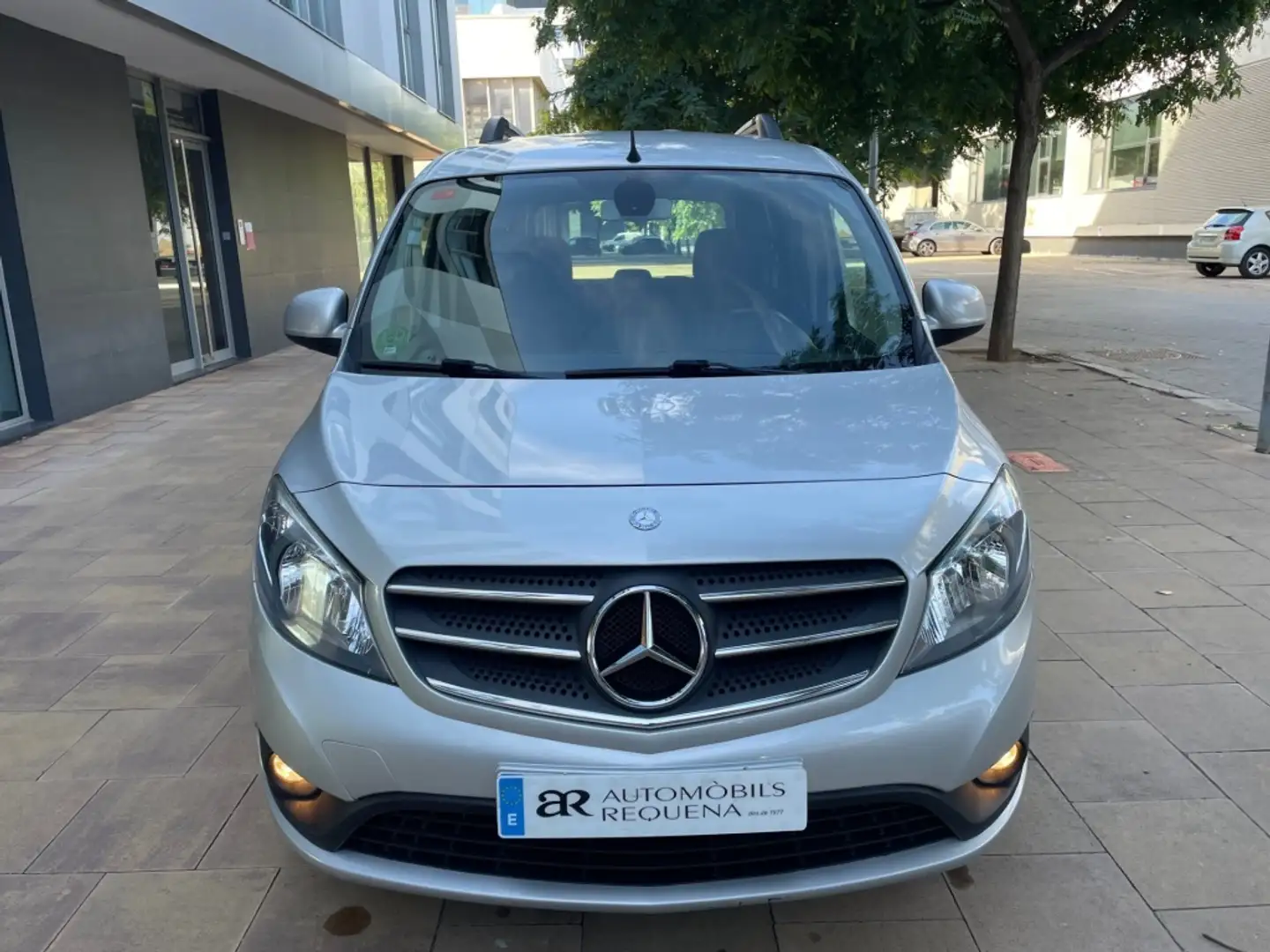 Mercedes-Benz Citan Tourer 111CDI Plus Weiß - 2