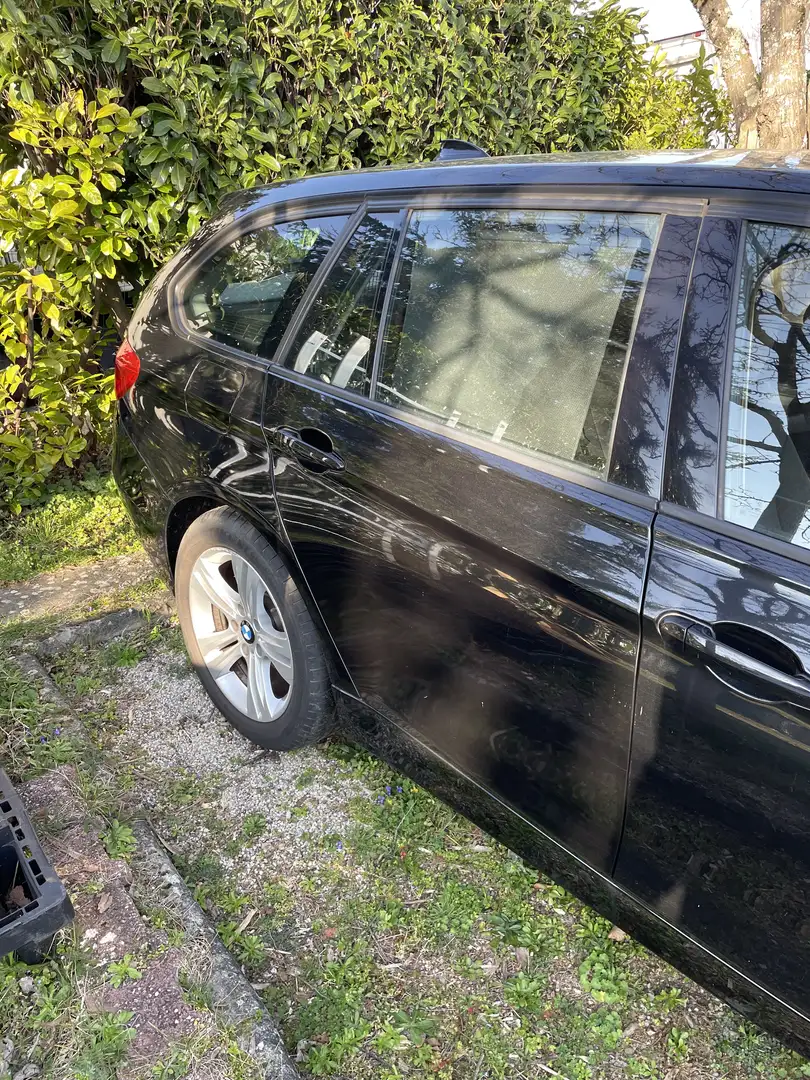 BMW 318 Touring 318d 143 ch Sport - 2