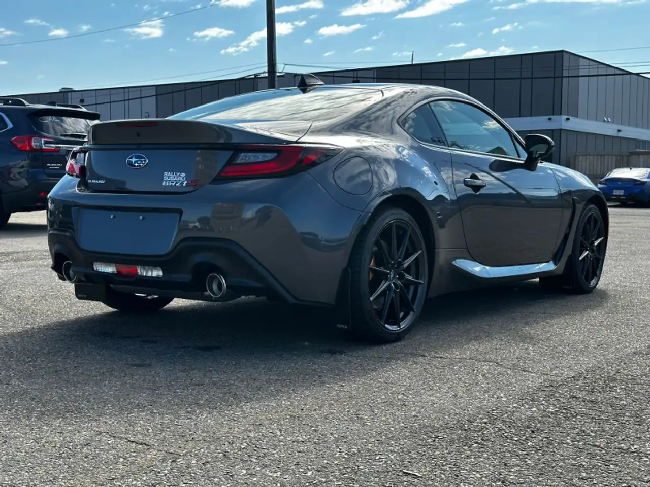 Subaru BRZ снимка Subaru BRZ