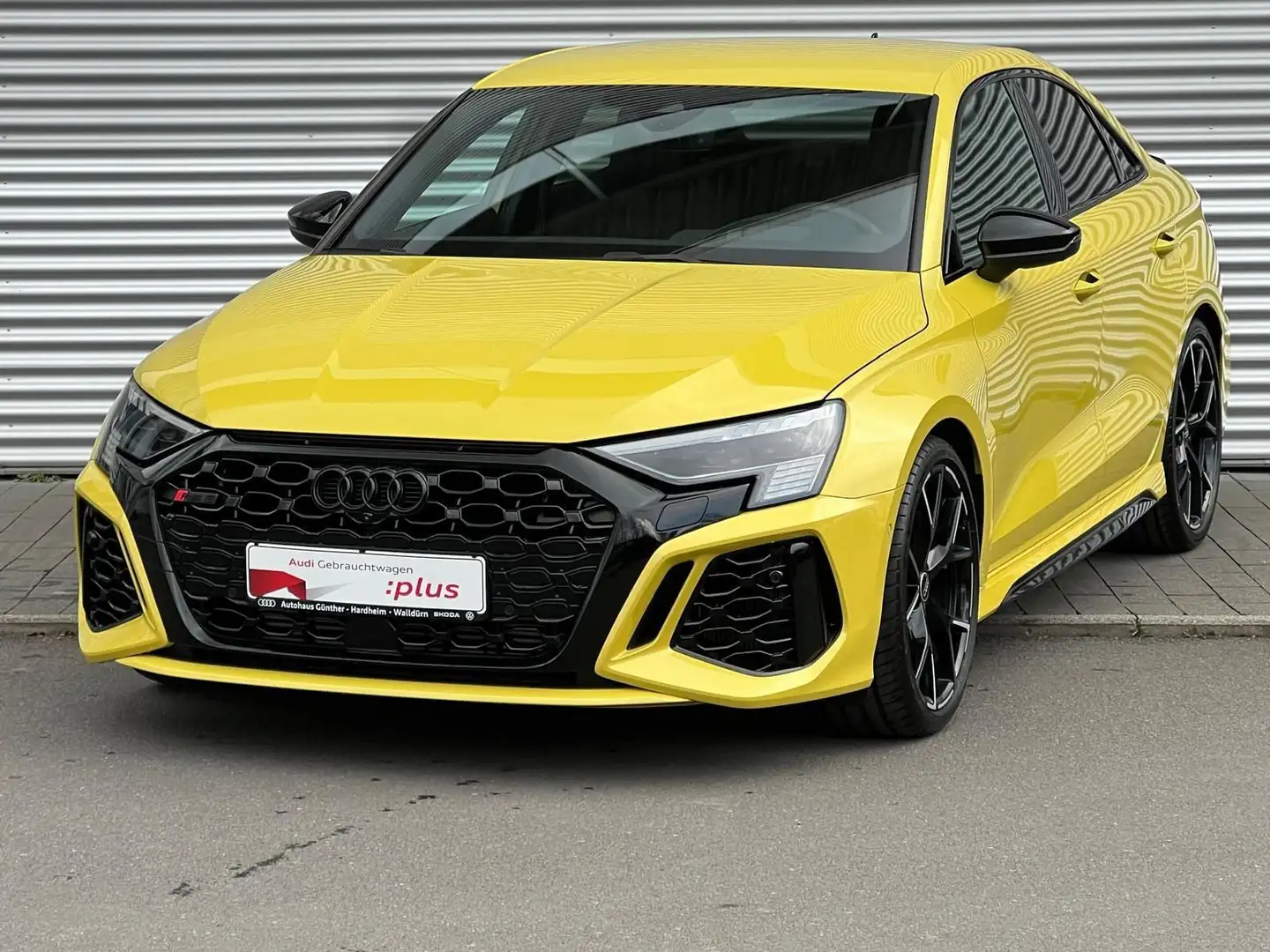 Audi RS3 +SPORTABGAS+HUD+360°+WINTERRÄDER+ Jaune - 2