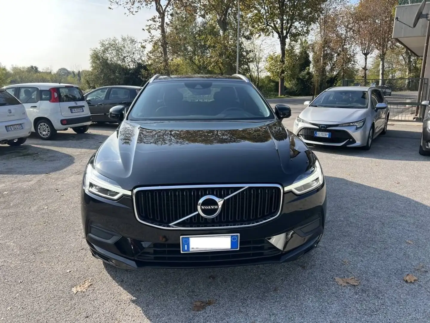 Volvo XC60 2.0 B4 mhev Automatic 197CV Nero - 1
