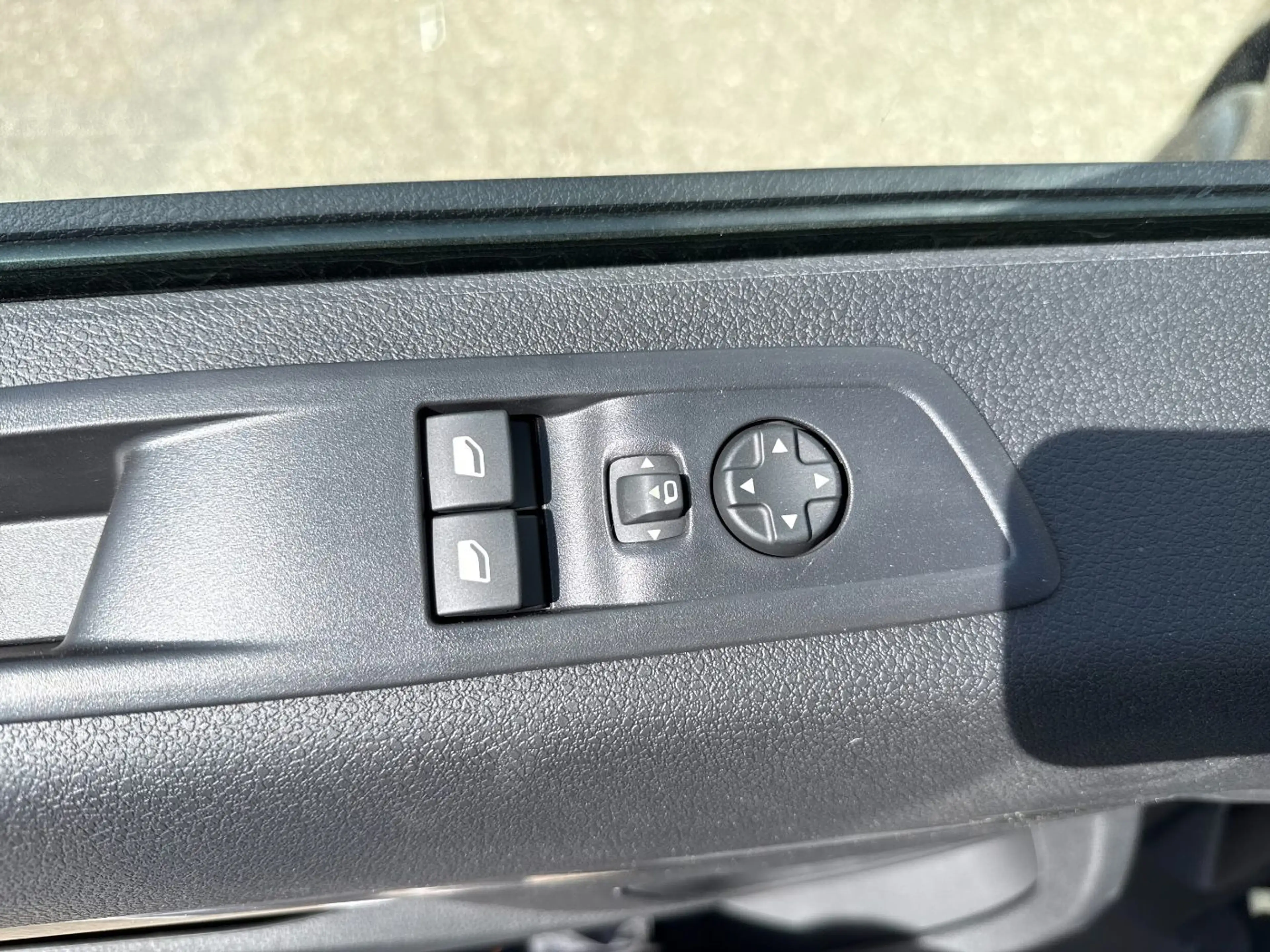 Peugeot Traveller 2.2 Diesel 180 L2 Allure LED+Navi+Pano — photo 13