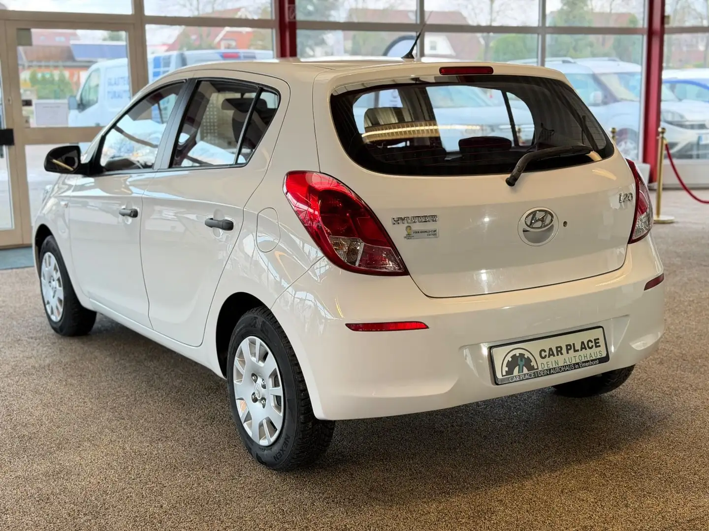 Hyundai i20 FIFA World Cup Edition Weiß - 2