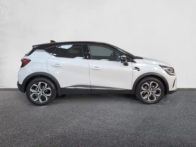 Renault Captur view 5