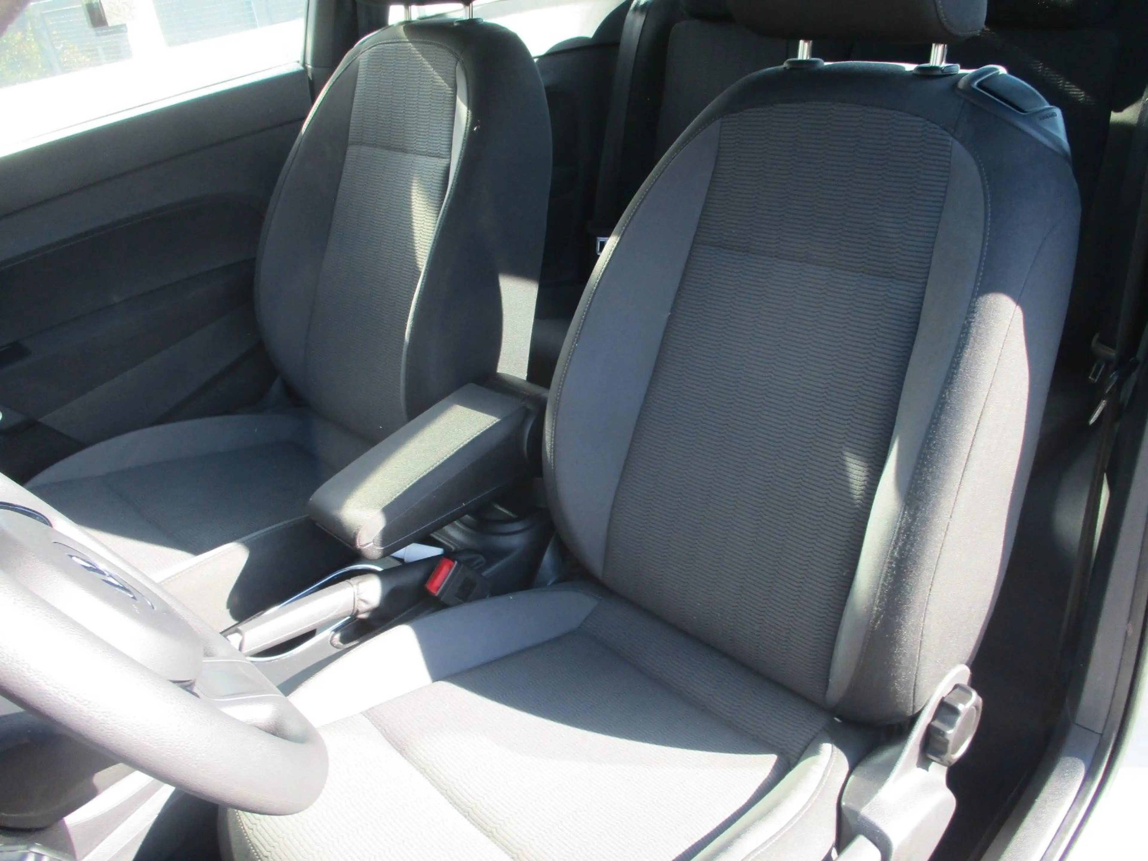 Volkswagen Beetle Lim. Sehr gepflegt+Original+1.Hand — photo 10