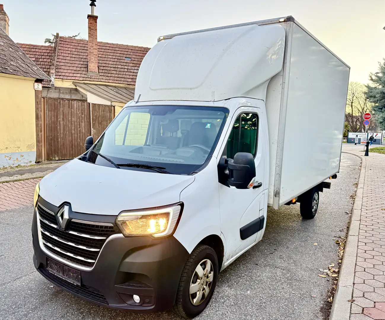 Renault Master Kofferaufbau L3 3,5t dCi 145 EU IV - 1