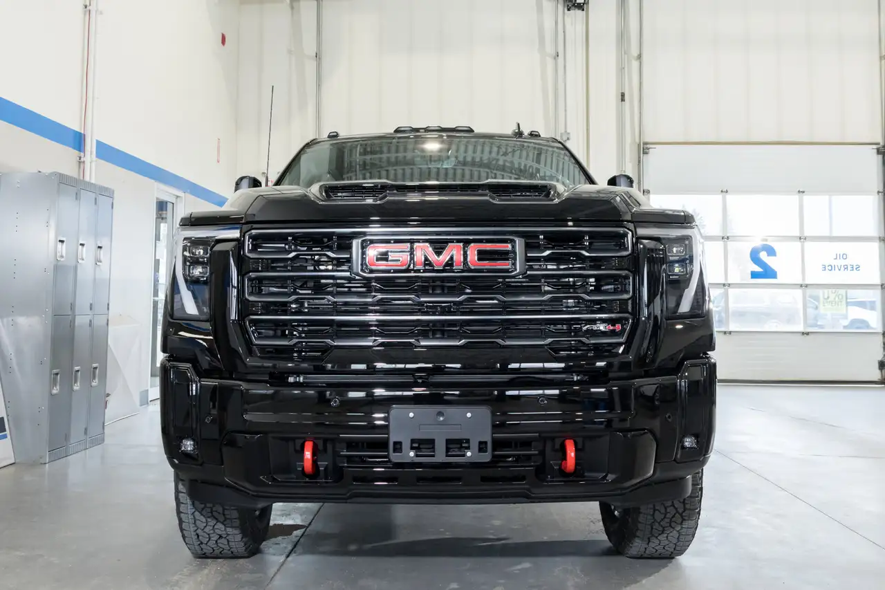 GMC Sierra 2500HD снимка GMC Sierra 2500HD