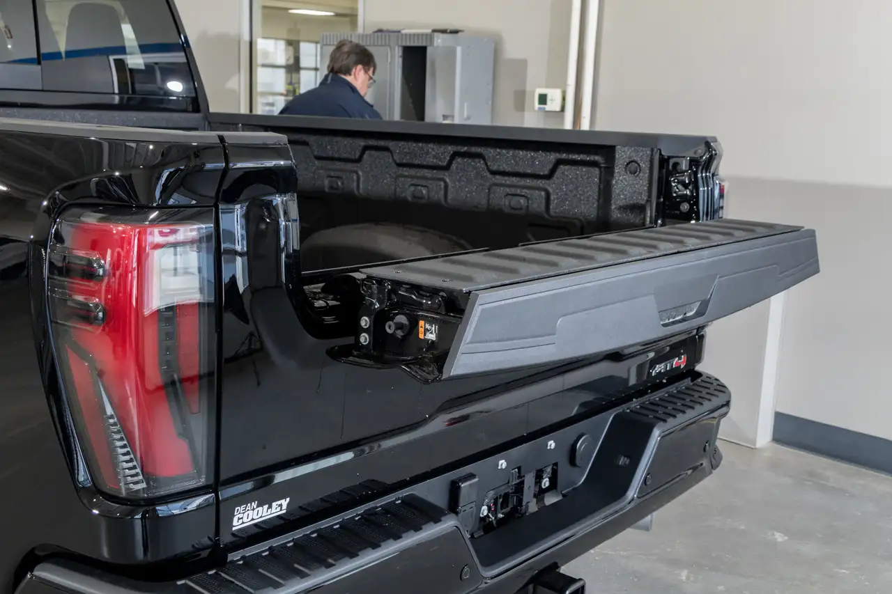 GMC Sierra 2500HD снимка GMC Sierra 2500HD