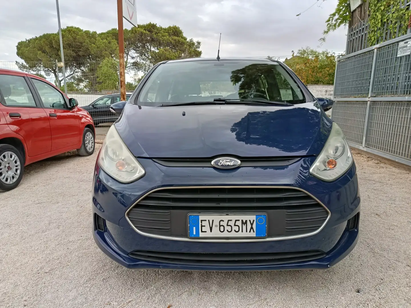 Ford B-Max B-Max 1.4 90 CV GPL Business Titanium Blu/Azzurro - 2