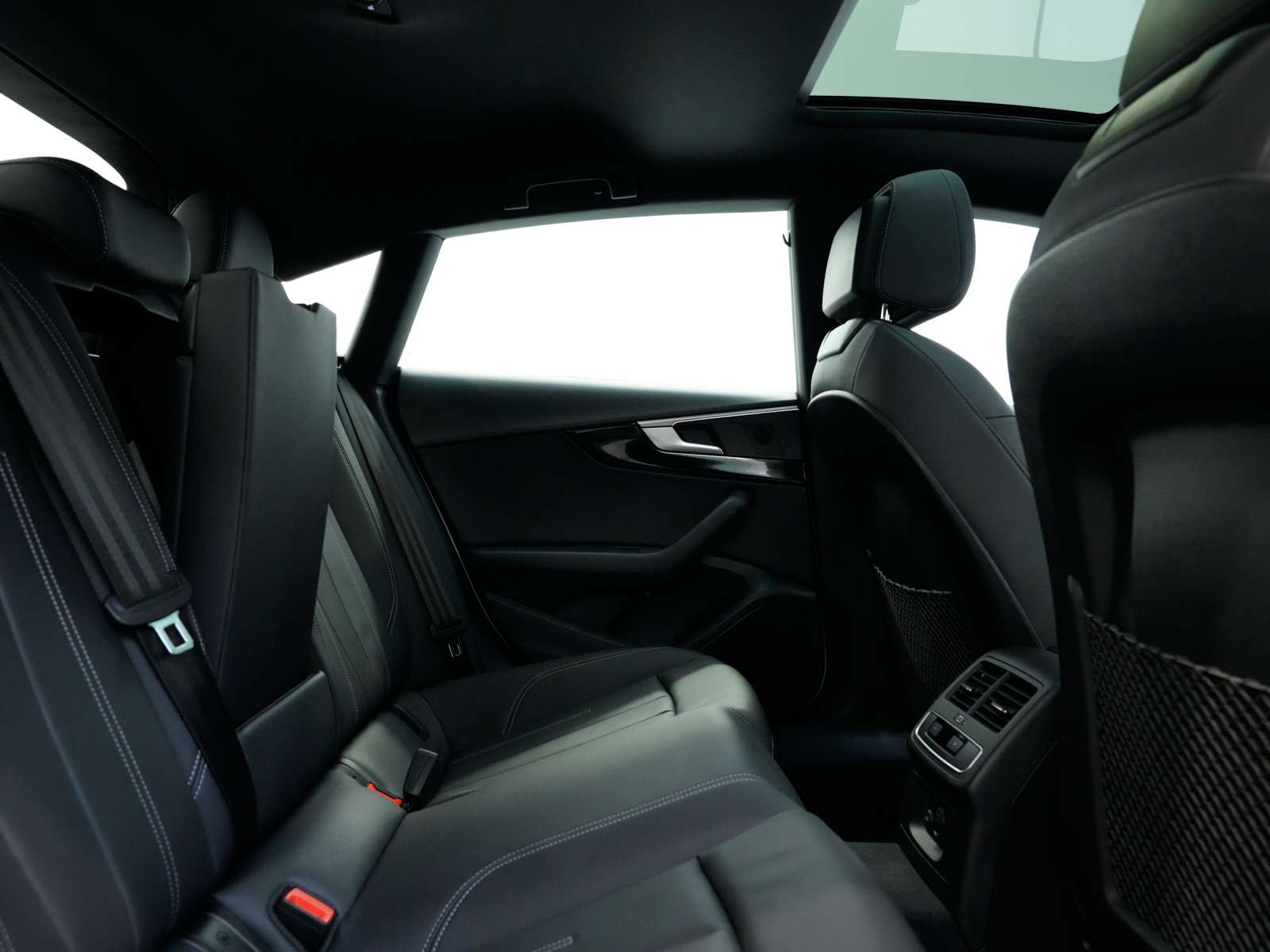 2025 Audi A5 45 TFSI quattro thumb 64