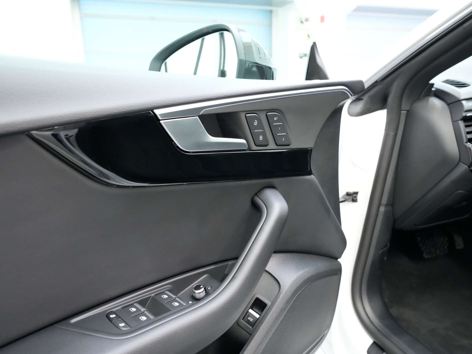 2025 Audi A5 45 TFSI quattro thumb 57