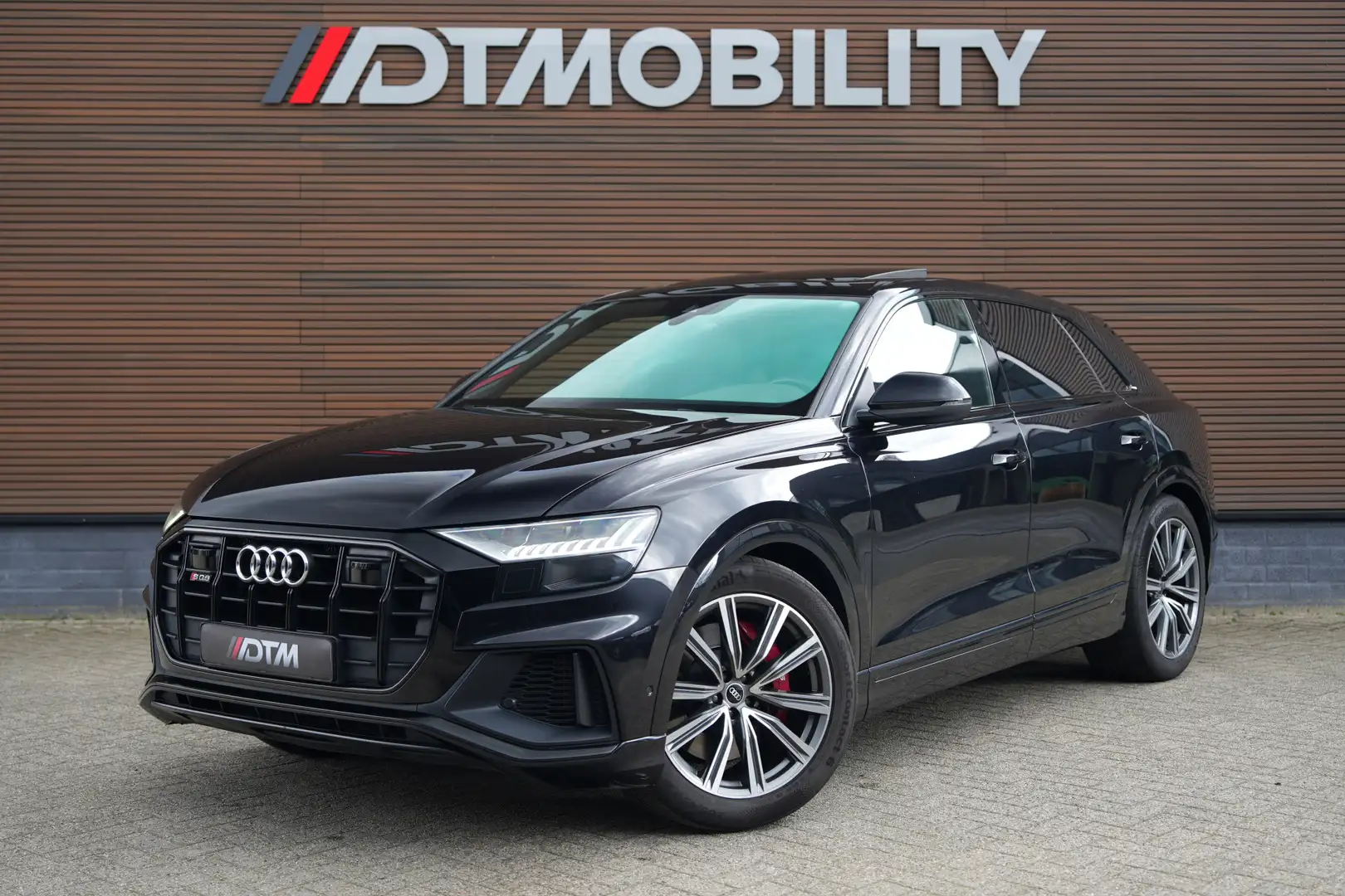 Audi SQ8 4.0 TFSI Quattro 507PK | Pano | B&O | 4W Steering Schwarz - 1