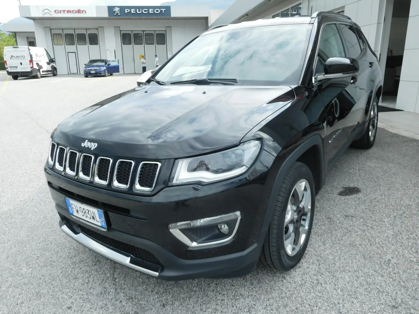 Jeep Compass Compass 2.0 Multijet II 4WD Limited Schwarz - 1
