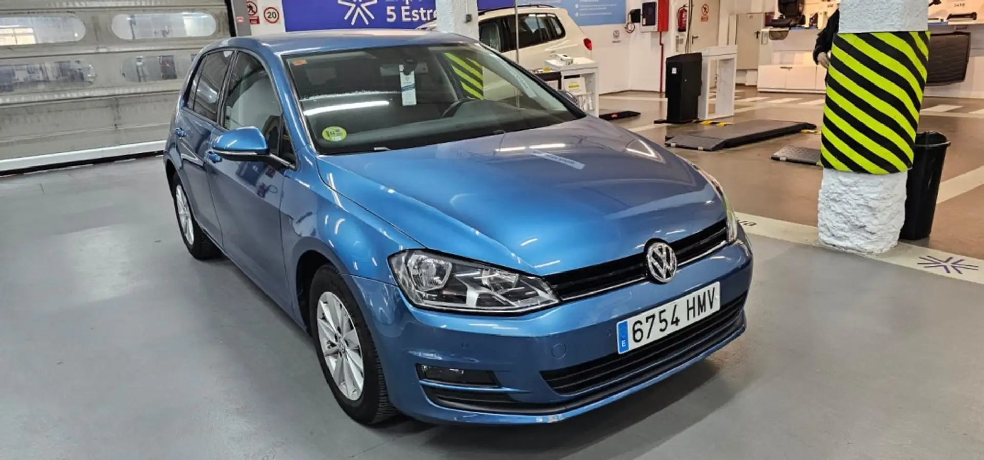 Volkswagen Golf 1.6TDI CR BMT Advance 105 Azul - 2