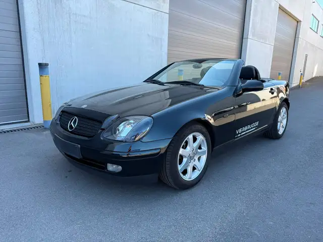 Mercedes-Benz SLK 230 / 200PK / KOMPRESSOR / BENZINE / AUTOMAAT / AIRCO / LEDER