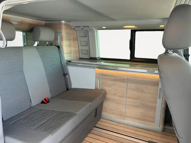 Volkswagen T6.1 California VW T6.1 California Coast TDI 4MOTION Ansicht 16