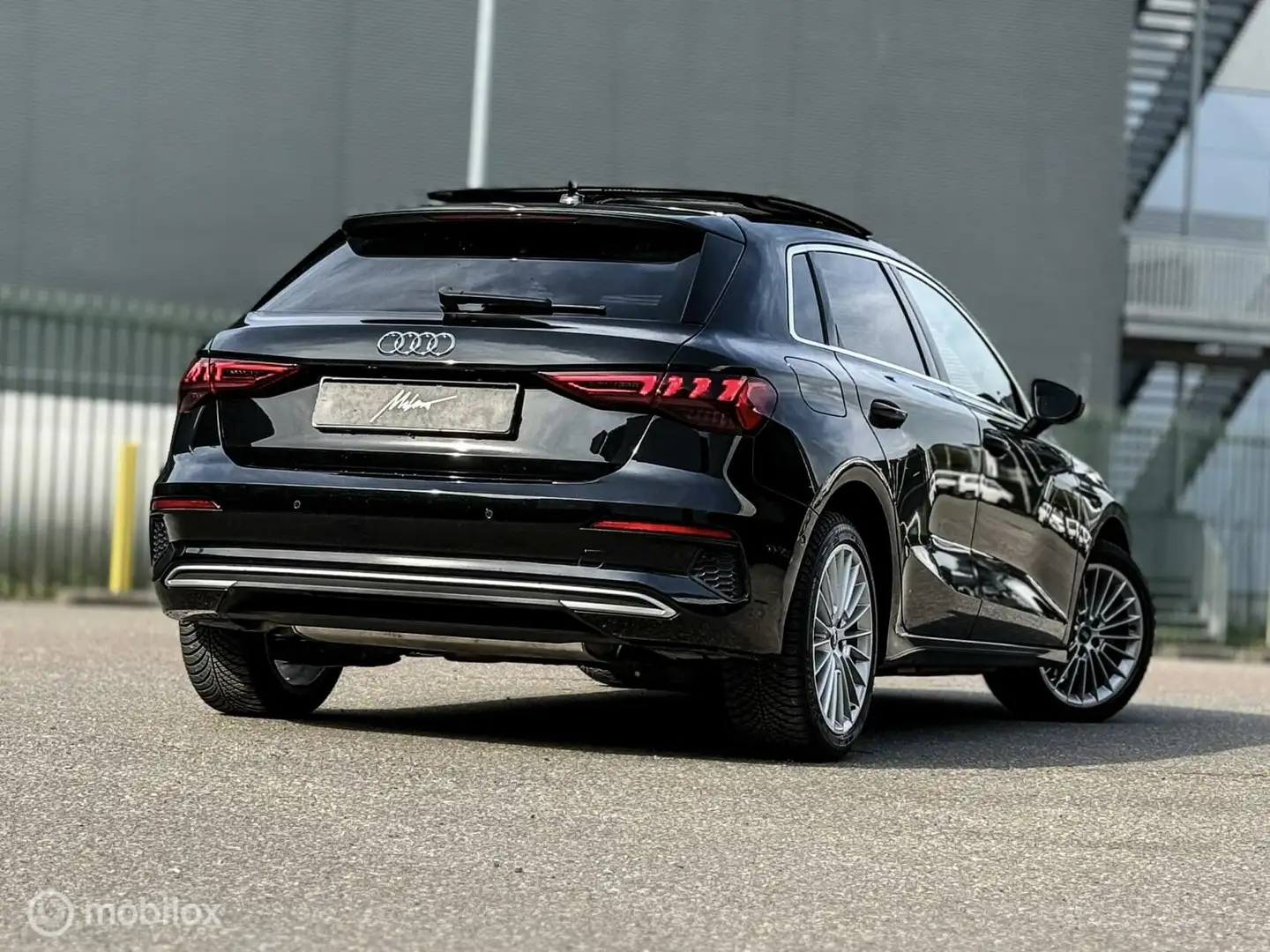 Audi A3 Sportback 40 TFSI e | Pano | ACC | Elek. Achterkle Noir - 2