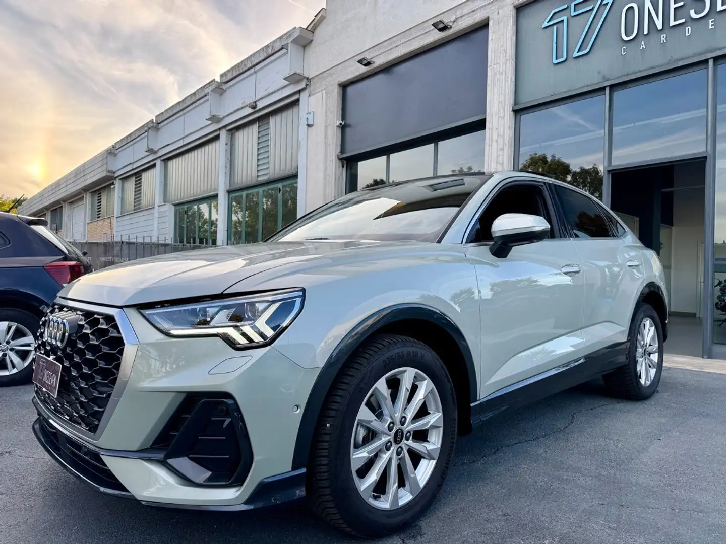 Audi Q3 35 1.5 tfsi Business Advanced s-tronic Tetto Argento - 1