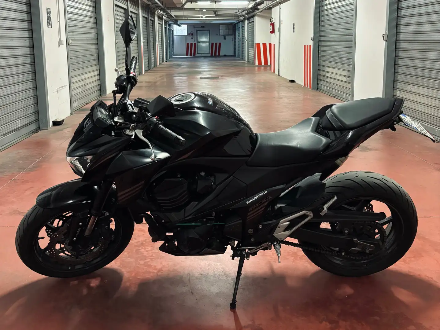 Kawasaki Z 800 Czarny - 1