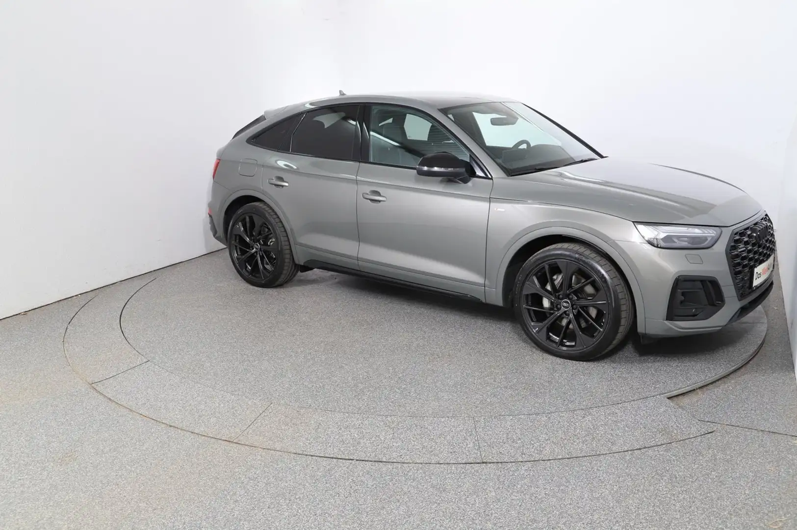 Audi Q5 50 TFSI e quattro admired Grau - 2