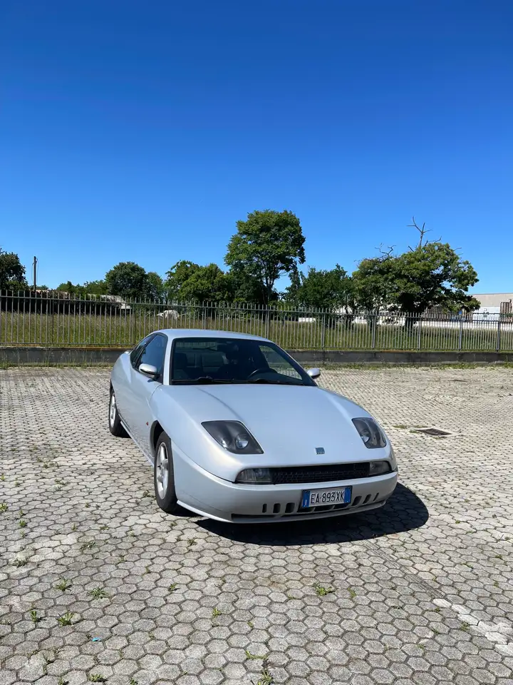 Fiat Coupe 2.0 20v, foto 2
