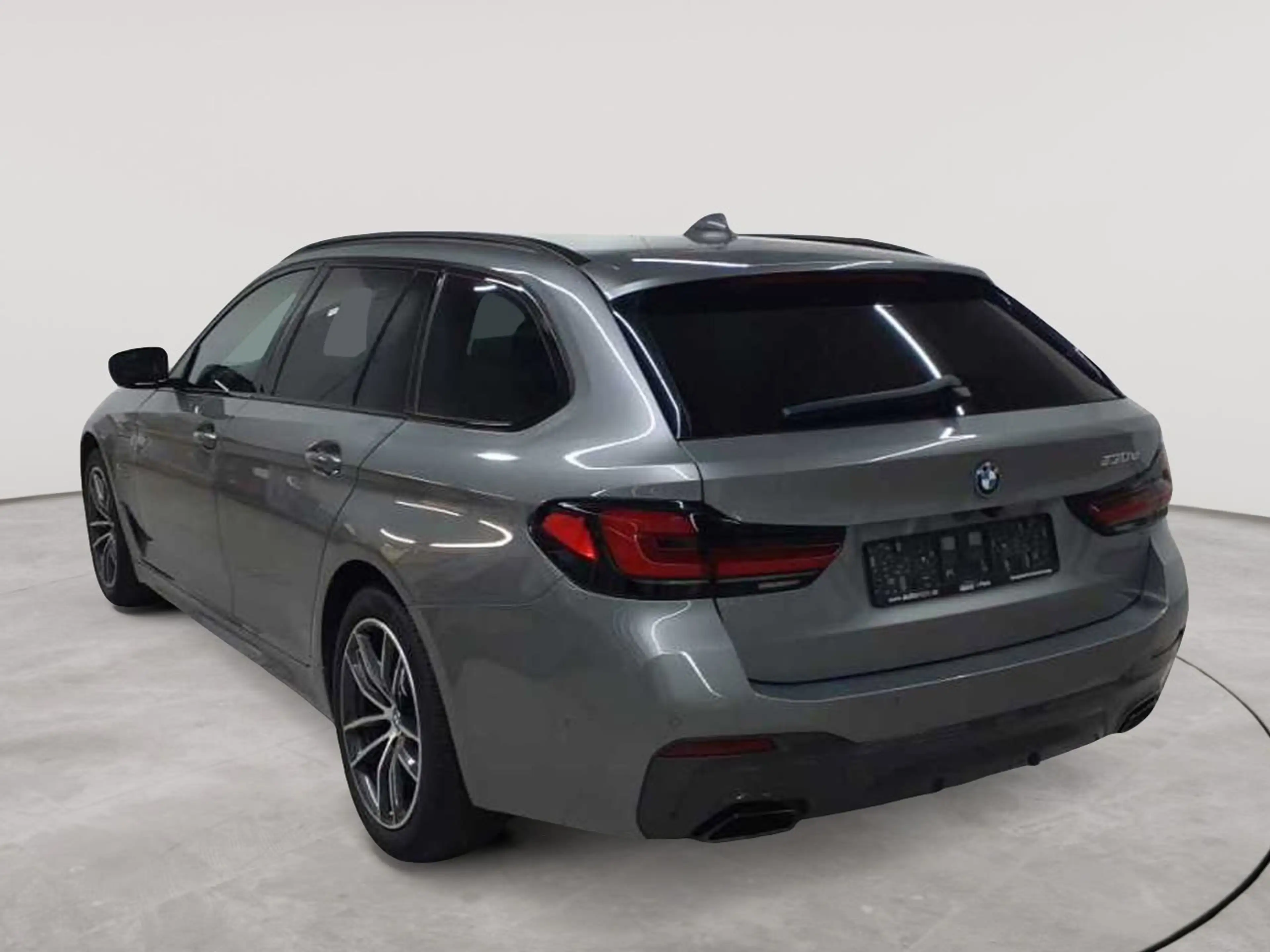 BMW 530 530e Touring Aut. M Sport AHK H&K Leder — photo 5
