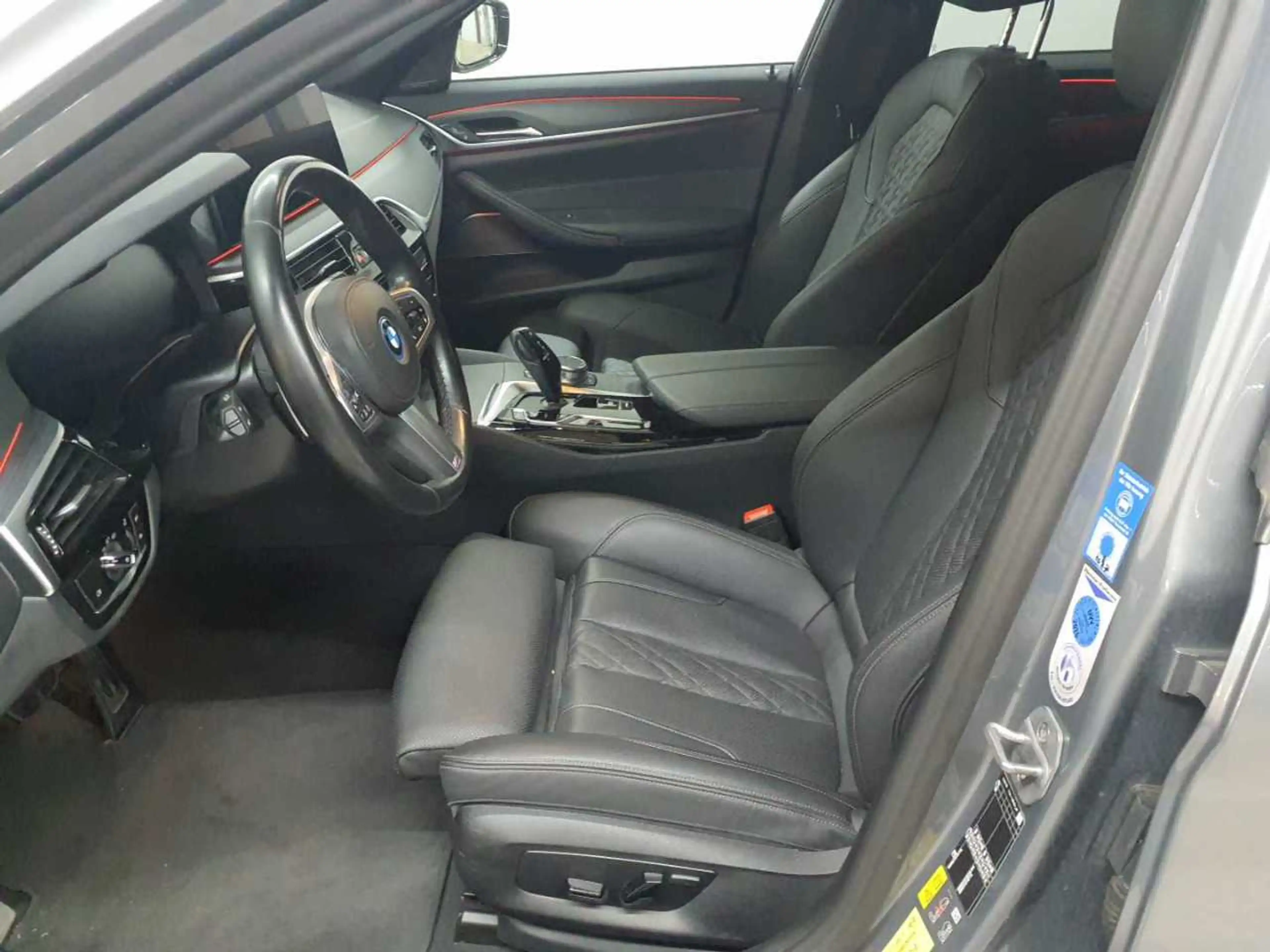 BMW 530 530e Touring Aut. M Sport AHK H&K Leder — photo 8