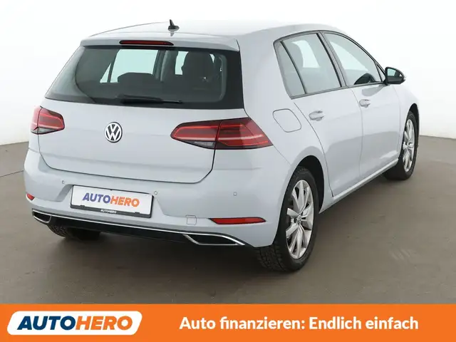 Volkswagen Golf view 6