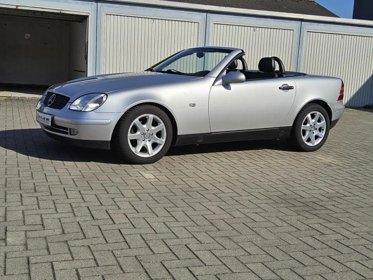 Mercedes-Benz SLK 200 Silber - 1