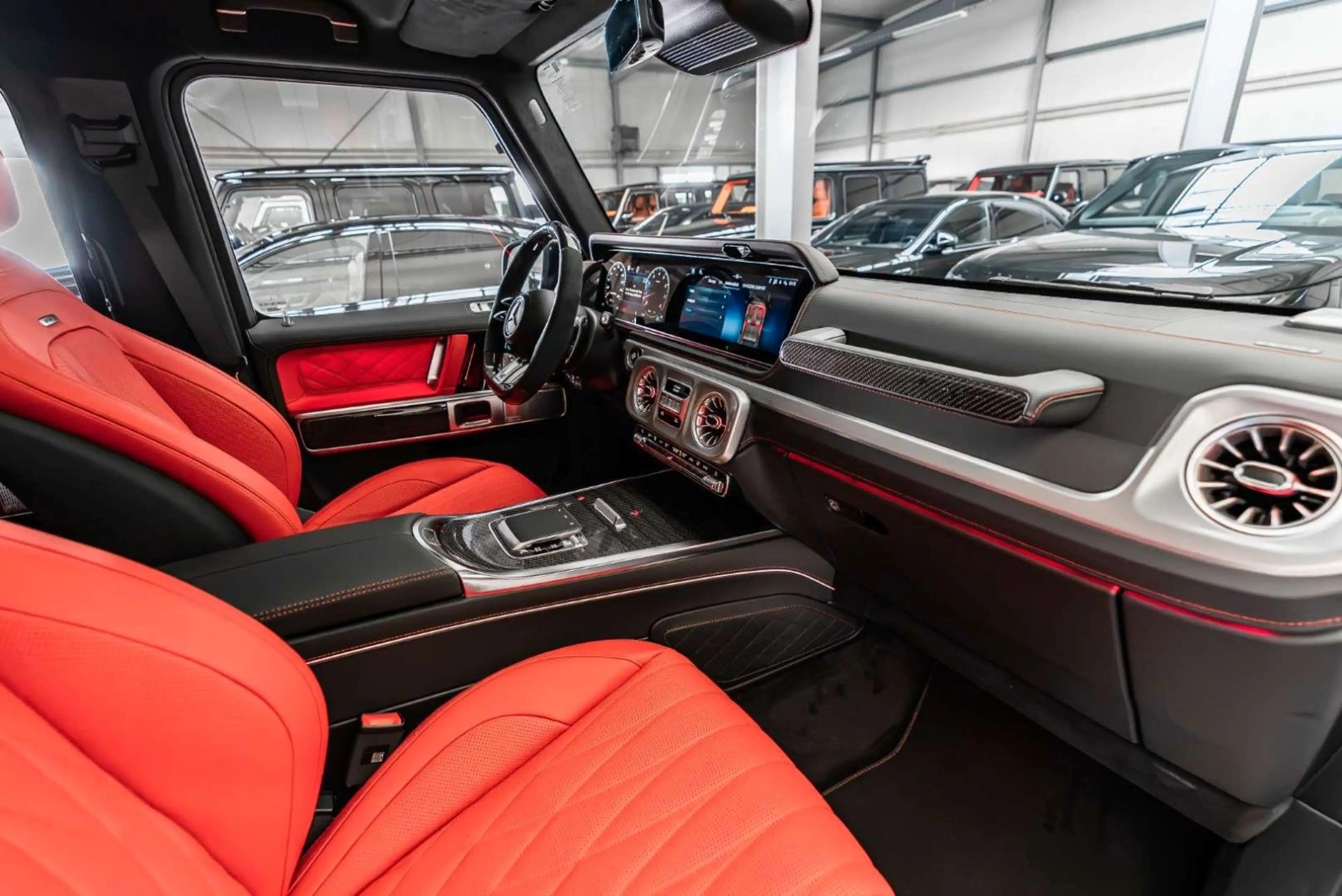 Mercedes-Benz G 63 AMG / Superior Line / A22 / MY 2027 — photo 14