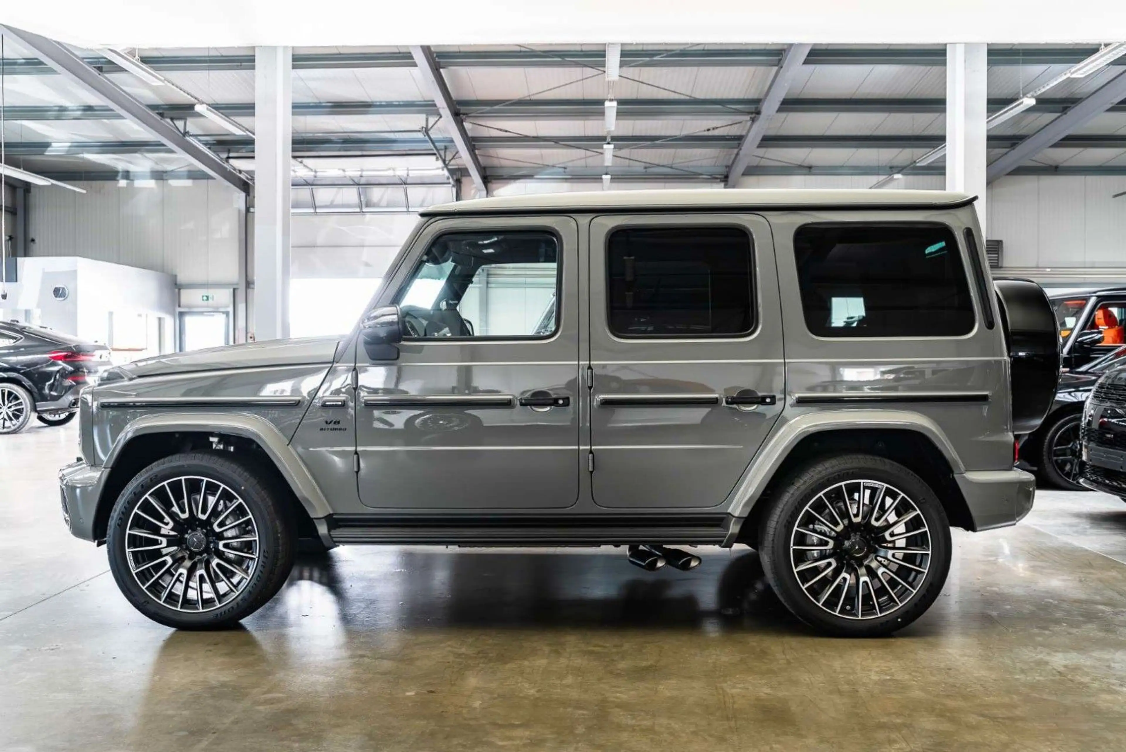Mercedes-Benz G 63 AMG / Superior Line / A22 / MY 2027 — photo 8