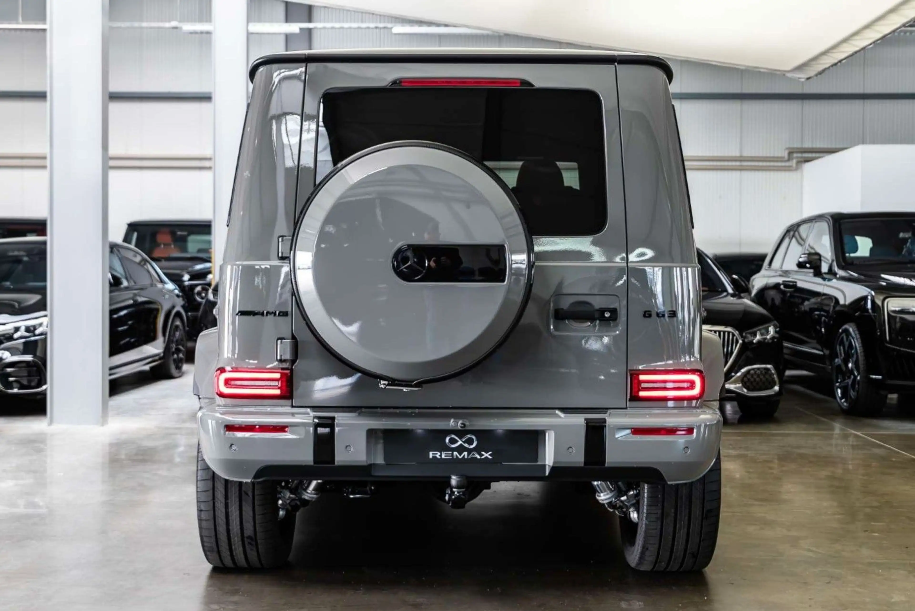 Mercedes-Benz G 63 AMG / Superior Line / A22 / MY 2027 — photo 11