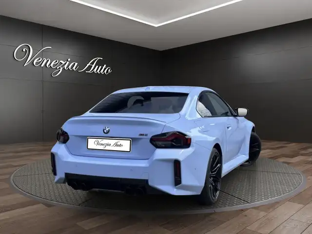 BMW M2 view 2