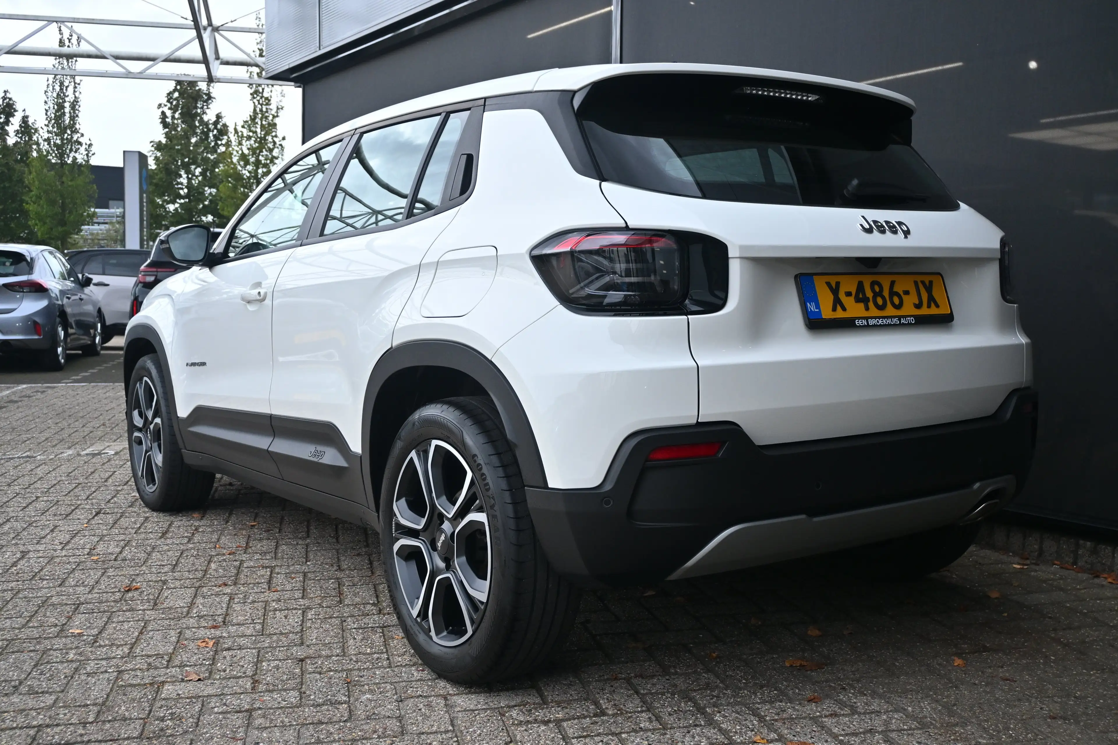 Jeep Avenger 1.2 Altitude 100pk | Navigatie | Climate Control | — photo 30