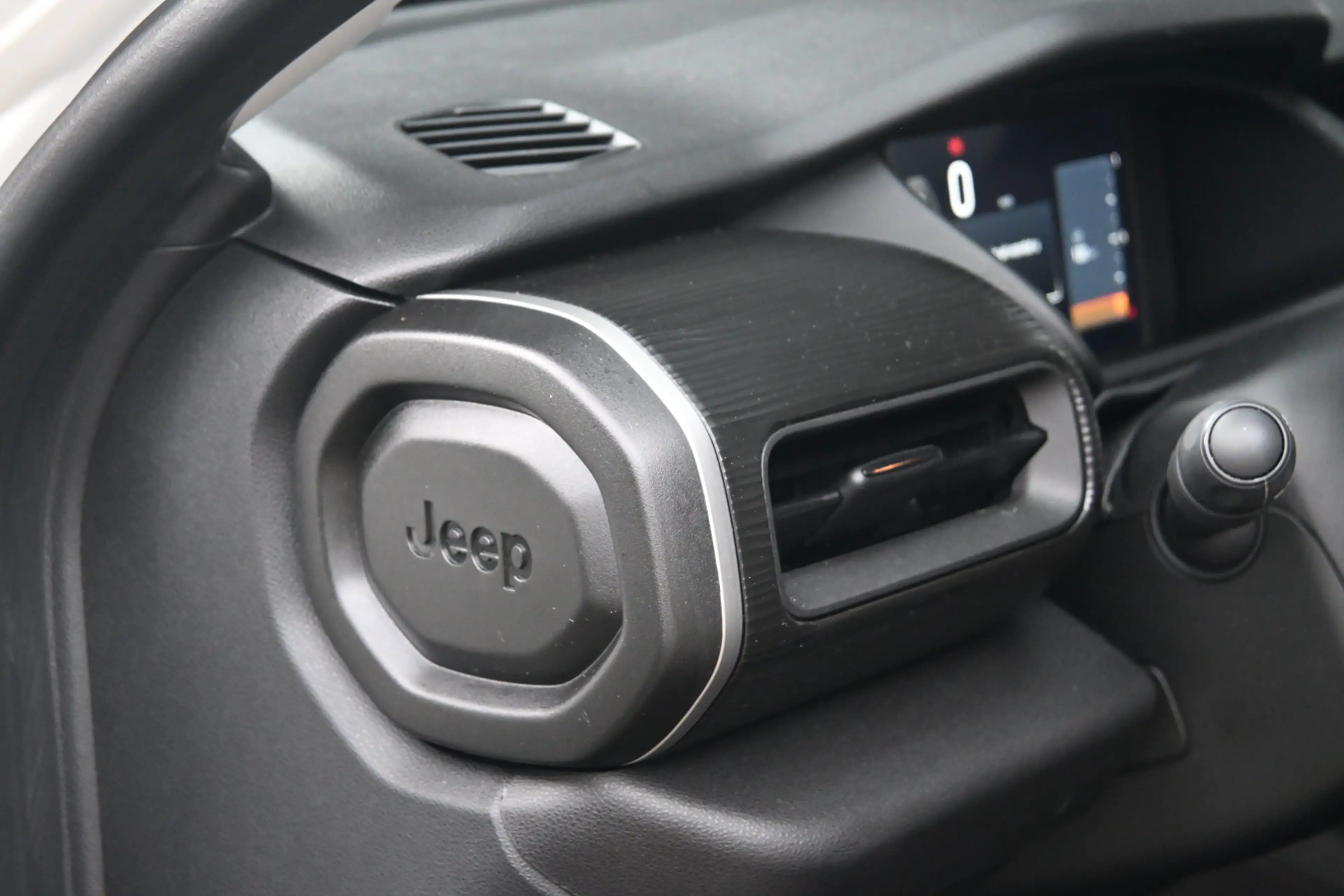 Jeep Avenger 1.2 Altitude 100pk | Navigatie | Climate Control | — photo 10