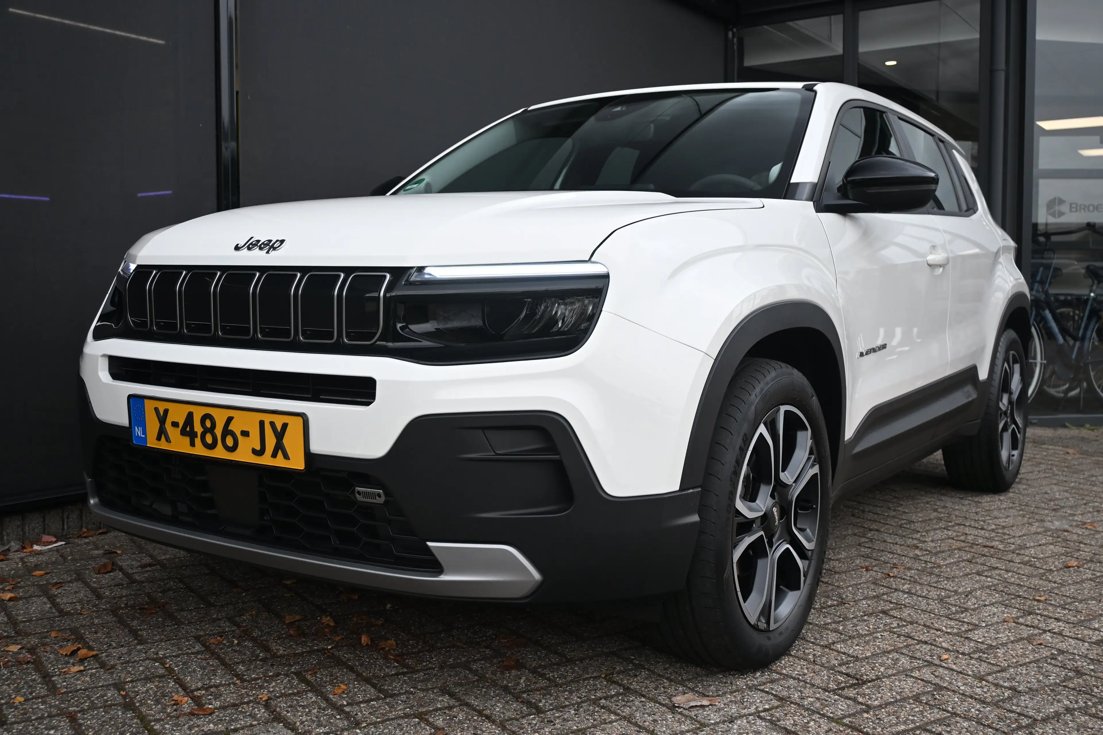 Jeep Avenger 1.2 Altitude 100pk | Navigatie | Climate Control | — photo 29