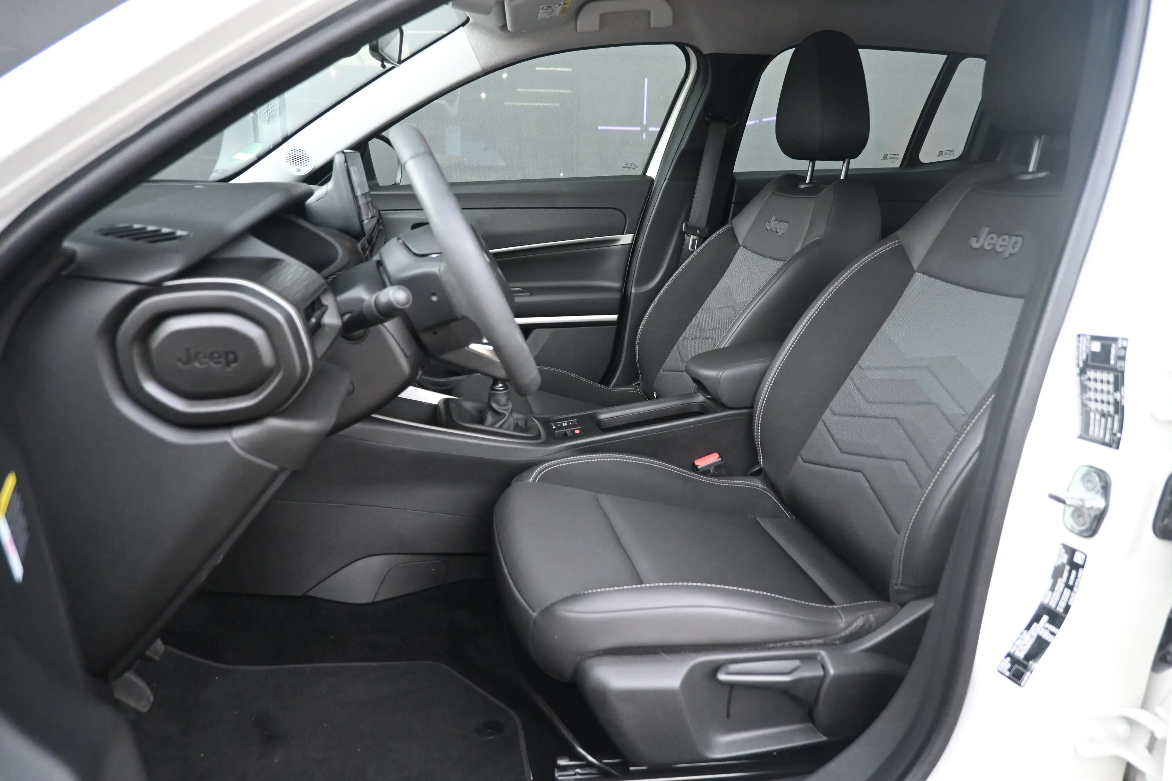 Jeep Avenger 1.2 Altitude 100pk | Navigatie | Climate Control | — photo 7