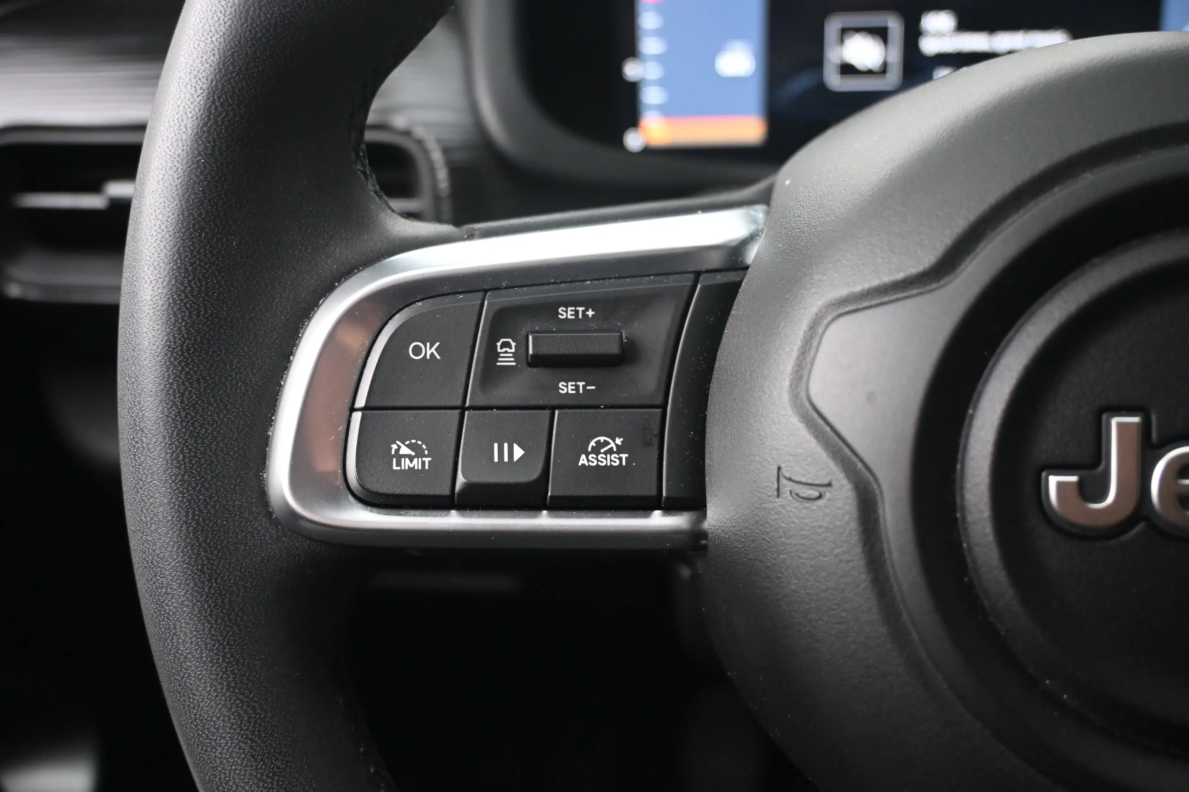 Jeep Avenger 1.2 Altitude 100pk | Navigatie | Climate Control | — photo 15