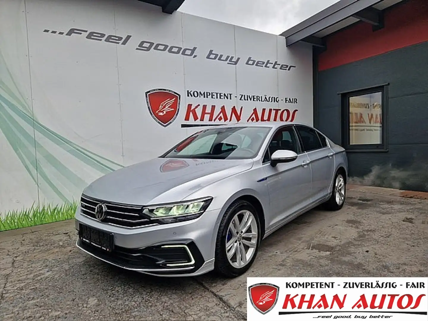 Volkswagen Passat GTE 1,4 TSI eHybrid GTE DSG *Navi*LED*BT* Silber - 1