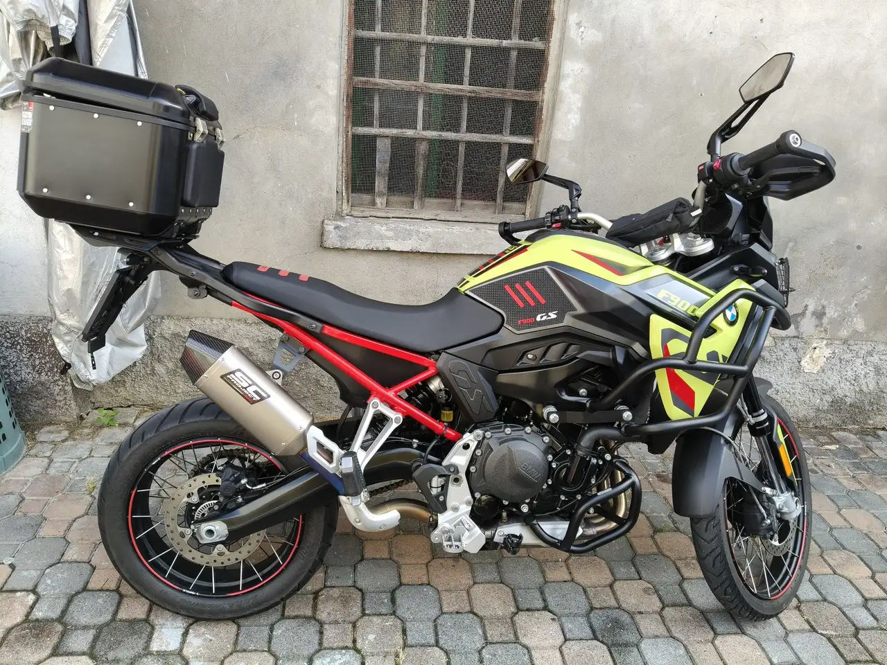 BMW F 900 GS