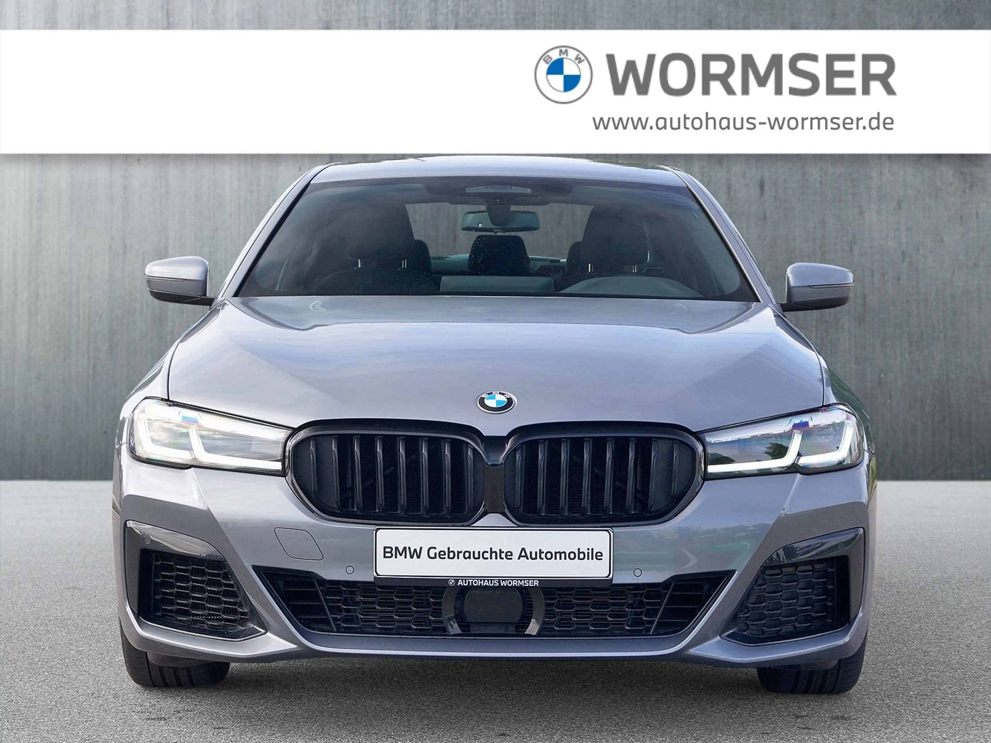 BMW 540 i xDrive Limousine — photo 4