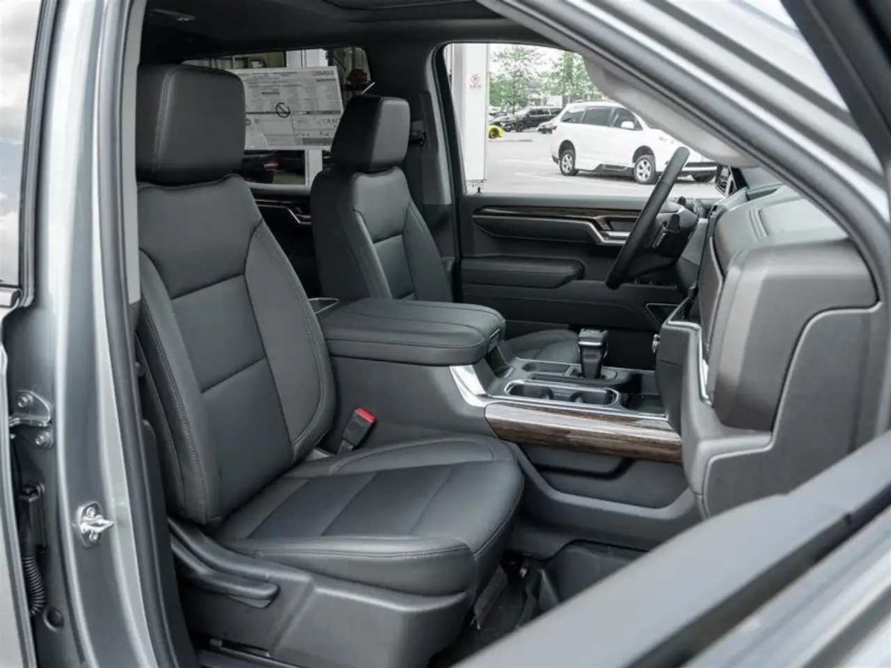 GMC Sierra 1500 снимка GMC Sierra 1500
