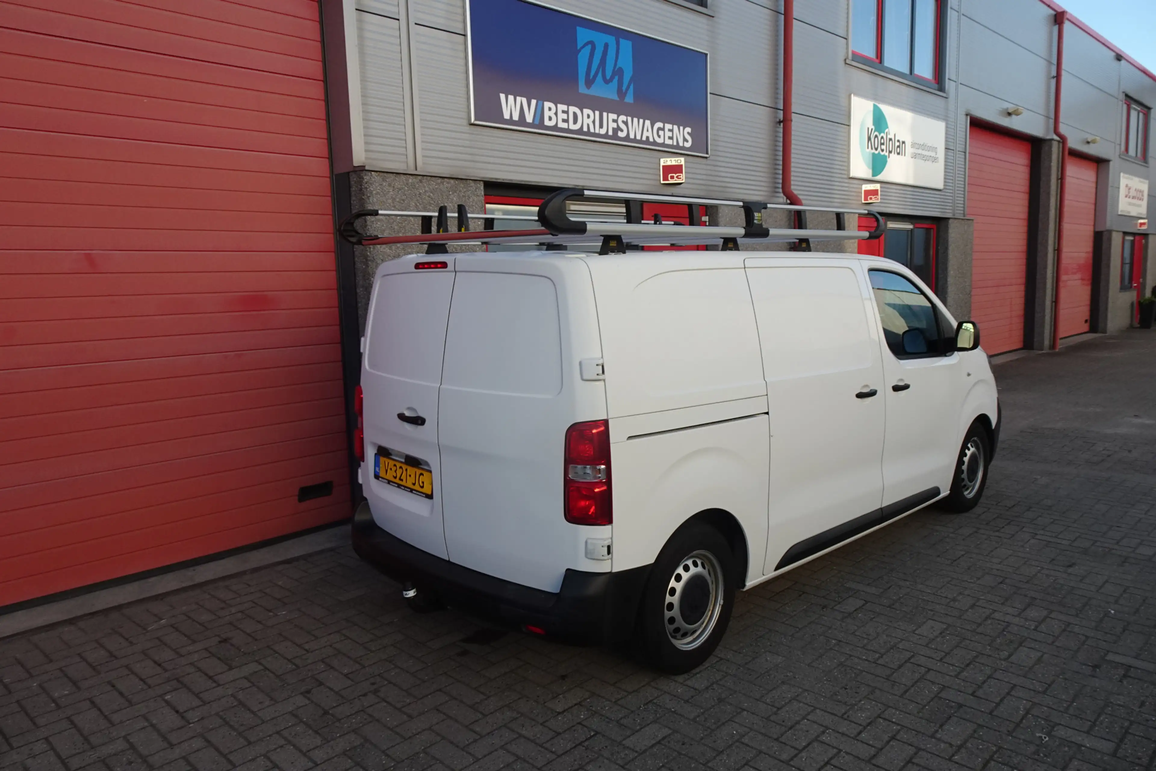Peugeot Expert 226S 1.6 BlueHDI 95 Premium met imperiaal en betim — photo 3