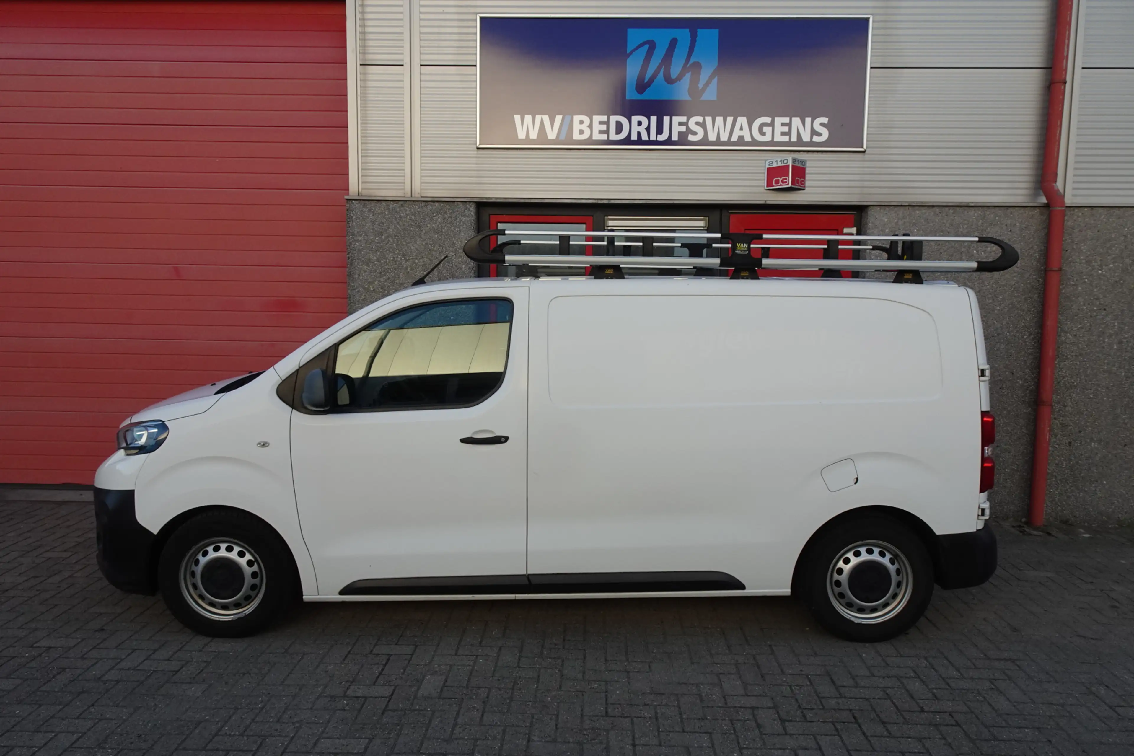 Peugeot Expert 226S 1.6 BlueHDI 95 Premium met imperiaal en betim — photo 5