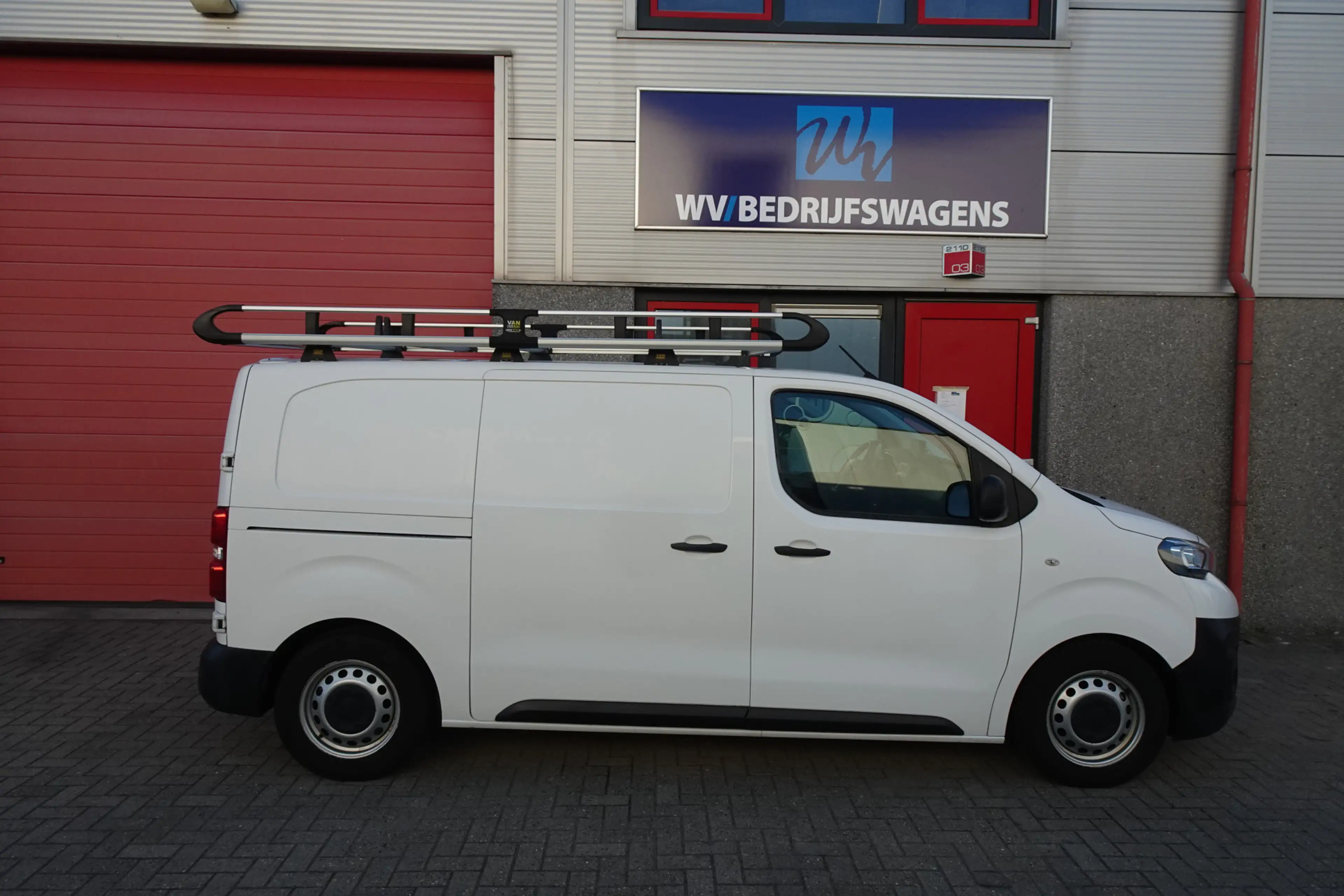Peugeot Expert 226S 1.6 BlueHDI 95 Premium met imperiaal en betim — photo 6
